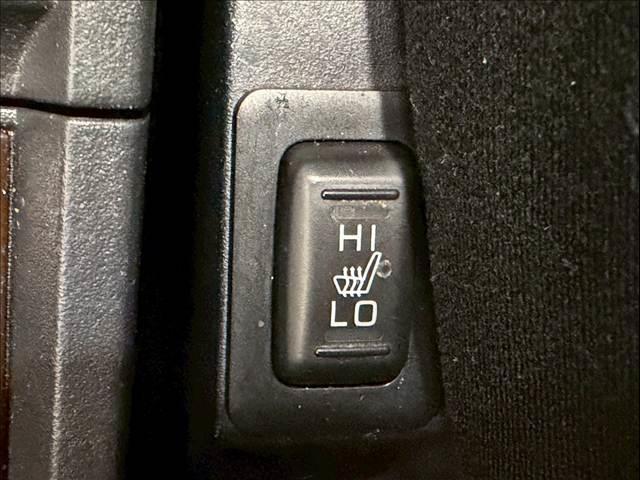 デリカD:5 D パワーパッケージ 両側パワースライド アルパインBIGX クルーズコントロール シートヒーター バックカメラ パドルシフト ETC スマートキー フルセグ CD/DVD再生 Bluetooth 純正18インチAW(15枚目)