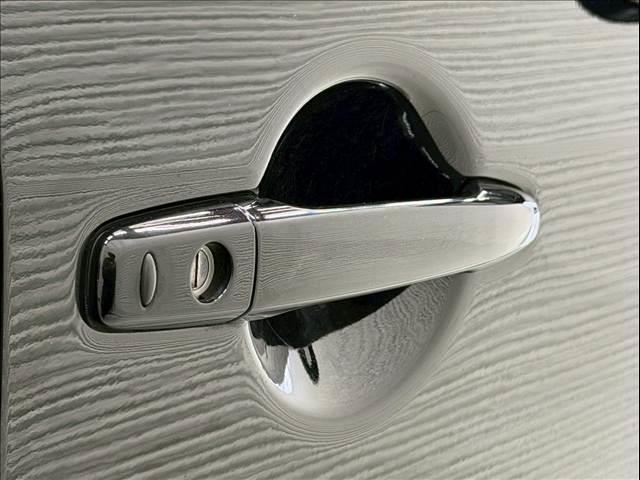 デリカD:5 D パワーパッケージ 両側パワースライド アルパインBIGX クルーズコントロール シートヒーター バックカメラ パドルシフト ETC スマートキー フルセグ CD/DVD再生 Bluetooth 純正18インチAW(25枚目)