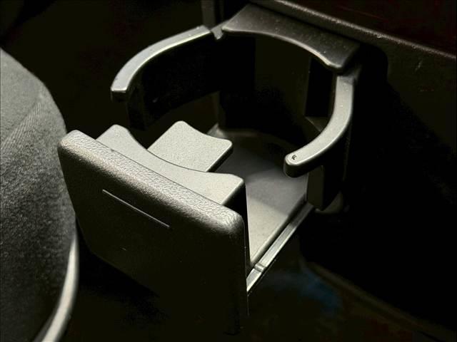 デリカD:5 D パワーパッケージ 両側パワースライド アルパインBIGX クルーズコントロール シートヒーター バックカメラ パドルシフト ETC スマートキー フルセグ CD/DVD再生 Bluetooth 純正18インチAW(67枚目)