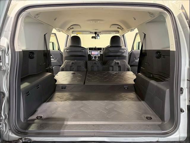 ＦＪクルーザー カラーパッケージ　ＢＦグッドリッチオールテレーン２６５／７０／１７　クルーズコントロール　純正ナビ　バックカメラ　リアソナー　ＥＴＣ　ドライブレコーダー　フロントフォグ　フルセグ　ＣＤ／ＤＶＤ再生　Ｂｌｕｅｔｏｏｔｈ（20枚目）