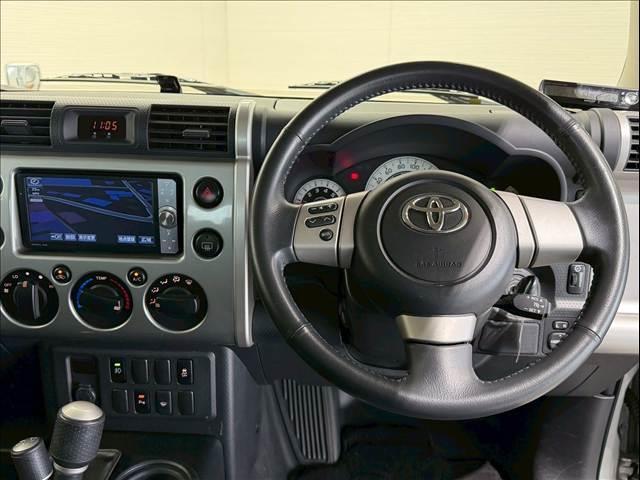 ＦＪクルーザー カラーパッケージ　ＢＦグッドリッチオールテレーン２６５／７０／１７　クルーズコントロール　純正ナビ　バックカメラ　リアソナー　ＥＴＣ　ドライブレコーダー　フロントフォグ　フルセグ　ＣＤ／ＤＶＤ再生　Ｂｌｕｅｔｏｏｔｈ（50枚目）