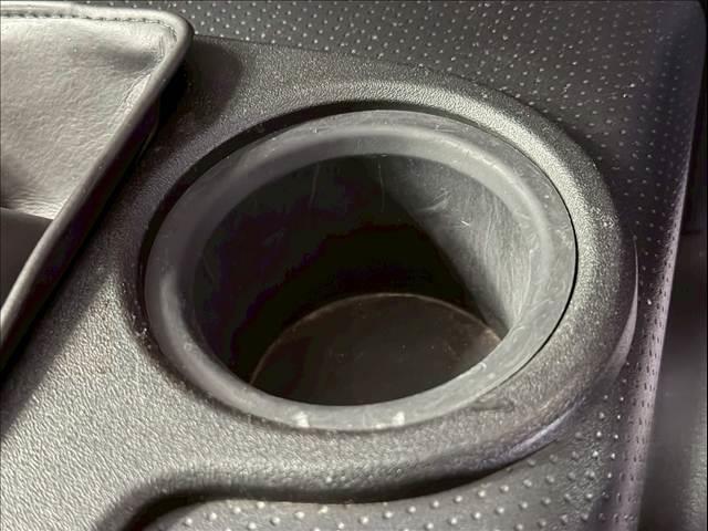 ＦＪクルーザー カラーパッケージ　ＢＦグッドリッチオールテレーン２６５／７０／１７　クルーズコントロール　純正ナビ　バックカメラ　リアソナー　ＥＴＣ　ドライブレコーダー　フロントフォグ　フルセグ　ＣＤ／ＤＶＤ再生　Ｂｌｕｅｔｏｏｔｈ（78枚目）