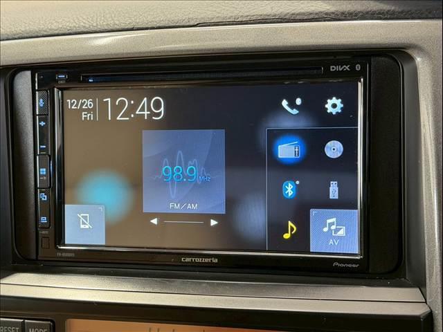 ハイラックスサーフ ＳＳＲ－Ｘリミテッド　社外ＡＷ　ＤＵＥＬＥＲ　Ｍ／Ｔ　社外グリル　ルーフレール　シートカバー　カロッツェリアディスプレイオーディオ　バックカメラ　ＥＴＣ　センターデフロック　ＡＣ１００Ｖ　パートタイム４ＷＤ　キーレスキー（46枚目）