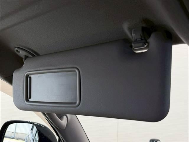 ハイラックスサーフ ＳＳＲ－Ｘリミテッド　社外ＡＷ　ＤＵＥＬＥＲ　Ｍ／Ｔ　社外グリル　ルーフレール　シートカバー　カロッツェリアディスプレイオーディオ　バックカメラ　ＥＴＣ　センターデフロック　ＡＣ１００Ｖ　パートタイム４ＷＤ　キーレスキー（72枚目）