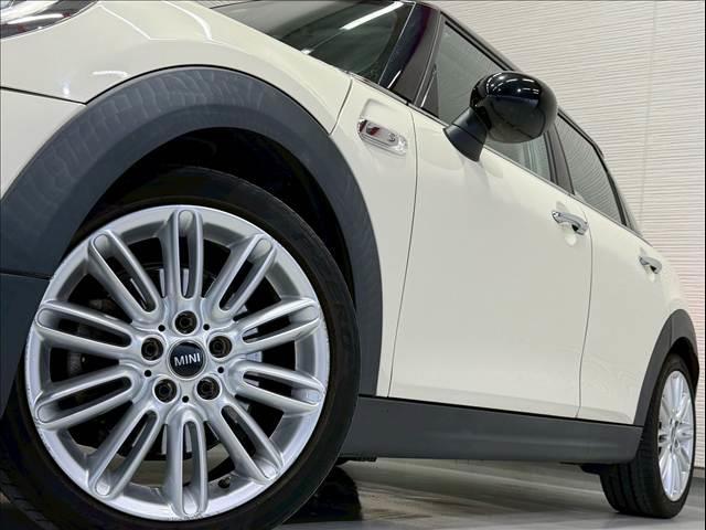 MINI クーパーS 純正ナビ バックカメラ ミラー一体型ETC クルーズコントロール コンフォートアクセス ステアリングリモコン アイドリングストップ USBポート Bluetooth スマートキー 純正17インチAW(11枚目)