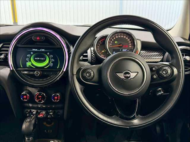 MINI クーパーS 純正ナビ バックカメラ ミラー一体型ETC クルーズコントロール コンフォートアクセス ステアリングリモコン アイドリングストップ USBポート Bluetooth スマートキー 純正17インチAW(50枚目)
