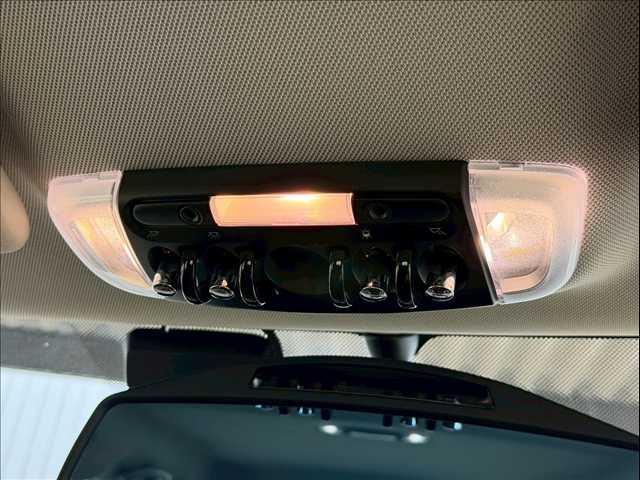 MINI クーパーS 純正ナビ バックカメラ ミラー一体型ETC クルーズコントロール コンフォートアクセス ステアリングリモコン アイドリングストップ USBポート Bluetooth スマートキー 純正17インチAW(65枚目)