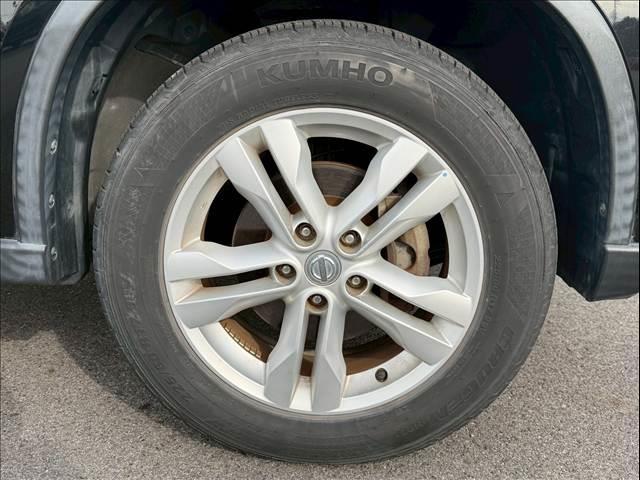 エクストレイル ２０Ｘ　純正ナビ　バックカメラ　シートヒーター　ルーフレール　ＥＴＣ　インテリジェントキー　ＣＤ／ＤＶＤ再生　Ｂｌｕｅｔｏｏｔｈ　カプロンシート　オートライト　オートエアコン　純正１７インチＡＷ（26枚目）