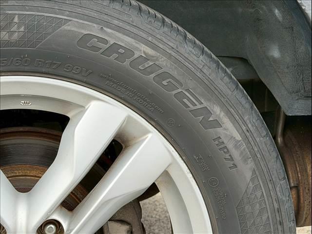 エクストレイル ２０Ｘ　純正ナビ　バックカメラ　シートヒーター　ルーフレール　ＥＴＣ　インテリジェントキー　ＣＤ／ＤＶＤ再生　Ｂｌｕｅｔｏｏｔｈ　カプロンシート　オートライト　オートエアコン　純正１７インチＡＷ（29枚目）