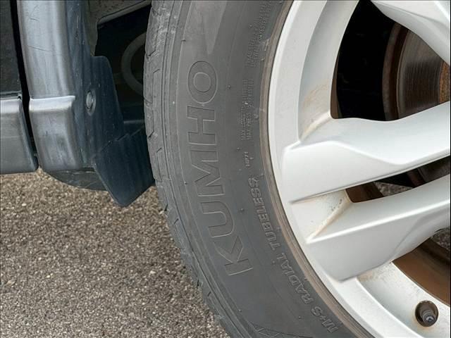 エクストレイル ２０Ｘ　純正ナビ　バックカメラ　シートヒーター　ルーフレール　ＥＴＣ　インテリジェントキー　ＣＤ／ＤＶＤ再生　Ｂｌｕｅｔｏｏｔｈ　カプロンシート　オートライト　オートエアコン　純正１７インチＡＷ（32枚目）