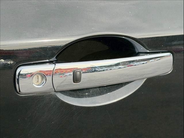 エクストレイル ２０Ｘ　純正ナビ　バックカメラ　シートヒーター　ルーフレール　ＥＴＣ　インテリジェントキー　ＣＤ／ＤＶＤ再生　Ｂｌｕｅｔｏｏｔｈ　カプロンシート　オートライト　オートエアコン　純正１７インチＡＷ（36枚目）