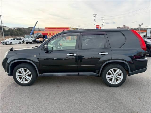 エクストレイル ２０Ｘ　純正ナビ　バックカメラ　シートヒーター　ルーフレール　ＥＴＣ　インテリジェントキー　ＣＤ／ＤＶＤ再生　Ｂｌｕｅｔｏｏｔｈ　カプロンシート　オートライト　オートエアコン　純正１７インチＡＷ（44枚目）