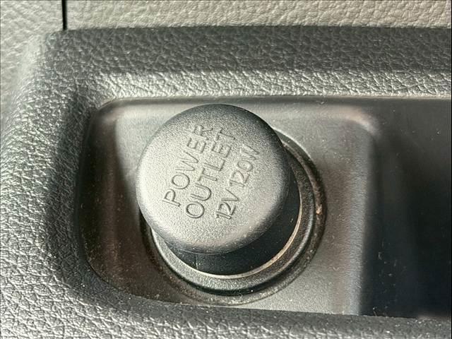 エクストレイル ２０Ｘ　純正ナビ　バックカメラ　シートヒーター　ルーフレール　ＥＴＣ　インテリジェントキー　ＣＤ／ＤＶＤ再生　Ｂｌｕｅｔｏｏｔｈ　カプロンシート　オートライト　オートエアコン　純正１７インチＡＷ（56枚目）