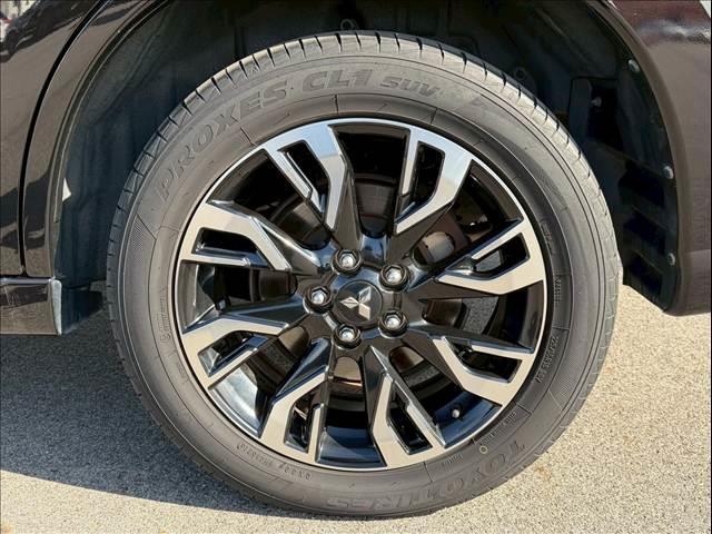 �e��I�[�g���[�������p�ӂ��Ă���܂��B�����O�~����R���\�B�P�Q�񂩂�P�Q�O��܂ł��x���񐔂����I�ђ����܂��B���ÎԂ���V�Ԃ��ׂĂɂ����p�����܂��B���C�y�ɃX�^�b�t�ւ����k���������B