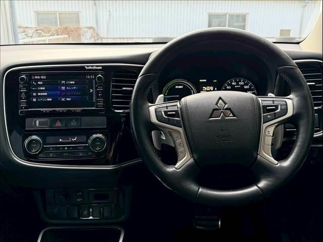 �e��I�[�g���[�������p�ӂ��Ă���܂��B�����O�~����R���\�B�P�Q�񂩂�P�Q�O��܂ł��x���񐔂����I�ђ����܂��B���ÎԂ���V�Ԃ��ׂĂɂ����p�����܂��B���C�y�ɃX�^�b�t�ւ����k���������B