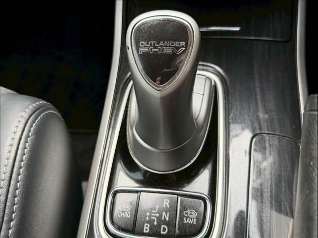 �e��I�[�g���[�������p�ӂ��Ă���܂��B�����O�~����R���\�B�P�Q�񂩂�P�Q�O��܂ł��x���񐔂����I�ђ����܂��B���ÎԂ���V�Ԃ��ׂĂɂ����p�����܂��B���C�y�ɃX�^�b�t�ւ����k���������B