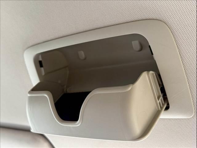 �e��I�[�g���[�������p�ӂ��Ă���܂��B�����O�~����R���\�B�P�Q�񂩂�P�Q�O��܂ł��x���񐔂����I�ђ����܂��B���ÎԂ���V�Ԃ��ׂĂɂ����p�����܂��B���C�y�ɃX�^�b�t�ւ����k���������B