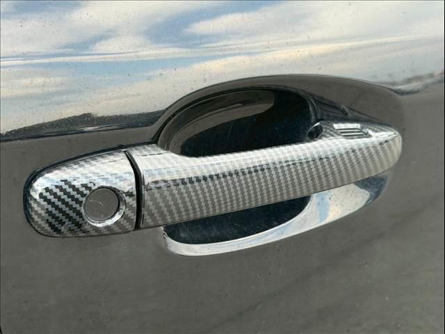 �e��I�[�g���[�������p�ӂ��Ă���܂��B�����O�~����R���\�B�P�Q�񂩂�P�Q�O��܂ł��x���񐔂����I�ђ����܂��B���ÎԂ���V�Ԃ��ׂĂɂ����p�����܂��B���C�y�ɃX�^�b�t�ւ����k���������B