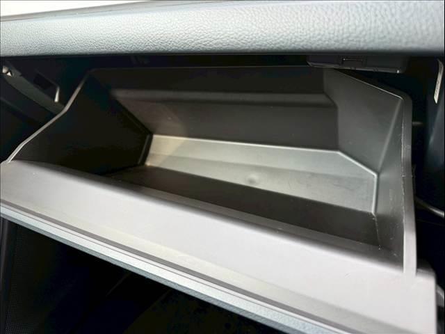 �e��I�[�g���[�������p�ӂ��Ă���܂��B�����O�~����R���\�B�P�Q�񂩂�P�Q�O��܂ł��x���񐔂����I�ђ����܂��B���ÎԂ���V�Ԃ��ׂĂɂ����p�����܂��B���C�y�ɃX�^�b�t�ւ����k���������B