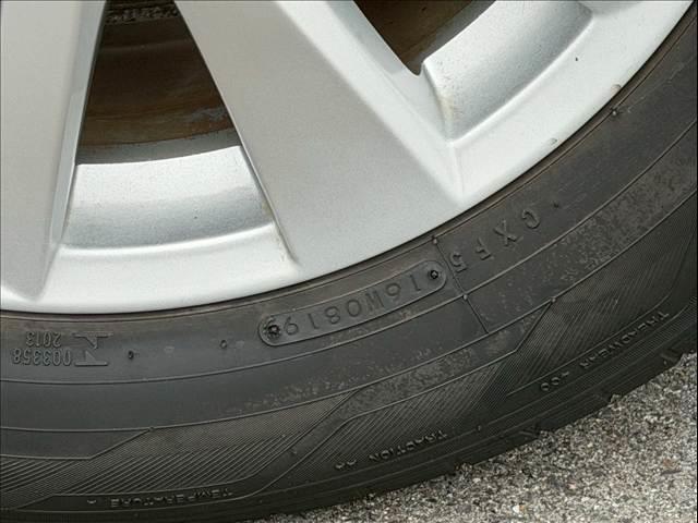 �e��I�[�g���[�������p�ӂ��Ă���܂��B�����O�~����R���\�B�P�Q�񂩂�P�Q�O��܂ł��x���񐔂����I�ђ����܂��B���ÎԂ���V�Ԃ��ׂĂɂ����p�����܂��B���C�y�ɃX�^�b�t�ւ����k���������B