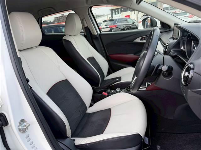 ＣＸ－３ ＸＤ　ツーリング　Ｌパッケージ　ハーフレザー　ＢＯＳＥサウンド　ＢＳＭ　ＨＵＤ　シートヒーター　パドルシフト　レーンキープ　ＣＤ．ＤＶＤデッキ　フルセグＴＶ　ハイビームコントロールシステム　ＡＦＳ　バックカメラ　アイドリングストップ（8枚目）