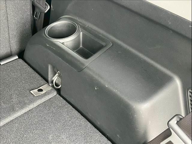 クロスロード ２０Ｘ　全塗装　グリーンマッドブラック　社外１６ＡＷ　ＢＦグッドリッチオールテレーン２１５／７０／１６　純正ＨＤＤナビ　バックカメラ　ＥＴＣ　ステアリングリモコン　スマートキー　ＣＤ／ＤＶＤ再生（26枚目）