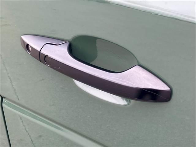 クロスロード ２０Ｘ　全塗装　グリーンマッドブラック　社外１６ＡＷ　ＢＦグッドリッチオールテレーン２１５／７０／１６　純正ＨＤＤナビ　バックカメラ　ＥＴＣ　ステアリングリモコン　スマートキー　ＣＤ／ＤＶＤ再生（29枚目）