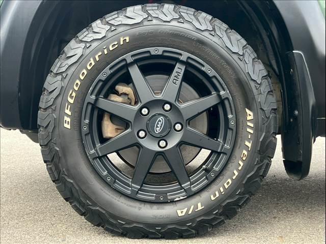 クロスロード ２０Ｘ　全塗装　グリーンマッドブラック　社外１６ＡＷ　ＢＦグッドリッチオールテレーン２１５／７０／１６　純正ＨＤＤナビ　バックカメラ　ＥＴＣ　ステアリングリモコン　スマートキー　ＣＤ／ＤＶＤ再生（32枚目）