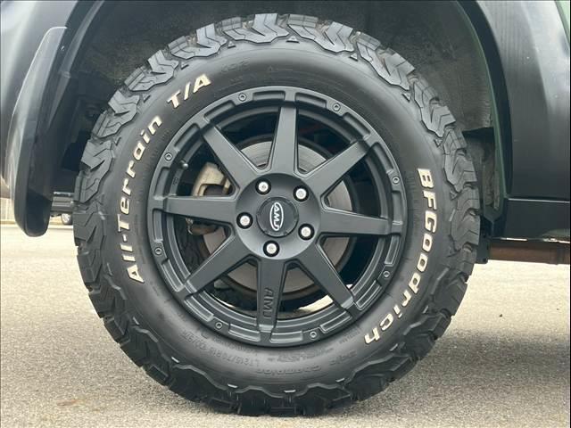 クロスロード ２０Ｘ　全塗装　グリーンマッドブラック　社外１６ＡＷ　ＢＦグッドリッチオールテレーン２１５／７０／１６　純正ＨＤＤナビ　バックカメラ　ＥＴＣ　ステアリングリモコン　スマートキー　ＣＤ／ＤＶＤ再生（34枚目）