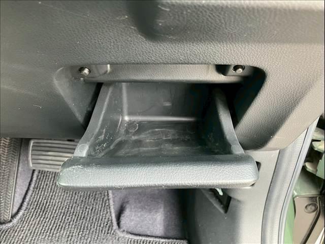 クロスロード ２０Ｘ　全塗装　グリーンマッドブラック　社外１６ＡＷ　ＢＦグッドリッチオールテレーン２１５／７０／１６　純正ＨＤＤナビ　バックカメラ　ＥＴＣ　ステアリングリモコン　スマートキー　ＣＤ／ＤＶＤ再生（56枚目）