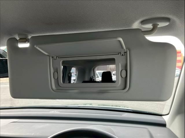 クロスロード ２０Ｘ　全塗装　グリーンマッドブラック　社外１６ＡＷ　ＢＦグッドリッチオールテレーン２１５／７０／１６　純正ＨＤＤナビ　バックカメラ　ＥＴＣ　ステアリングリモコン　スマートキー　ＣＤ／ＤＶＤ再生（71枚目）