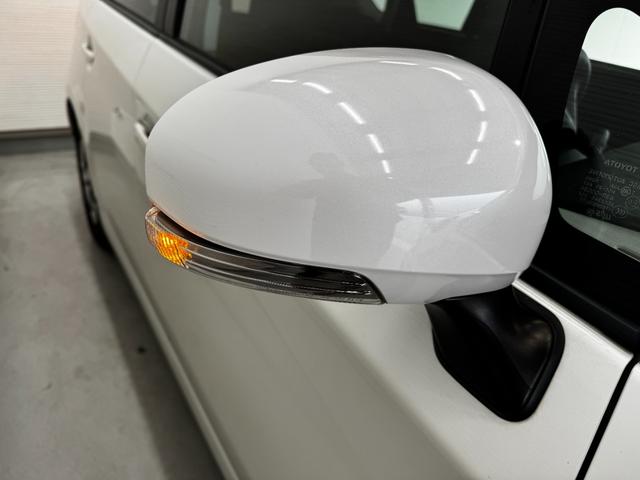 プリウス Ｓ　純正ナビ　Ｂｌｕｅｔｏｏｔｈ　ＴＶ　ＣＤ　ＥＴＣ　バックカメラ　ステアリングリモコン　純正１５インチアルミホイール　フォグランプ　プッシュスタート　スマートキー（28枚目）