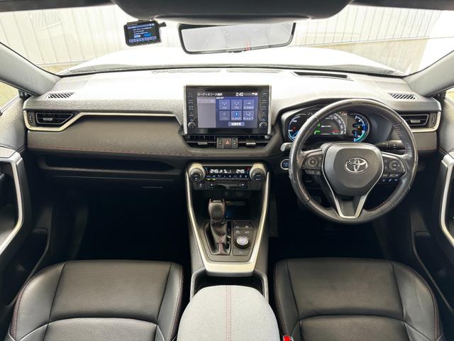 ＲＡＶ４ ＰＨＶ ブラックトーン　サンルーフ　モデリスタエアロ　ディスプレイオーディオ　パノラミックビュー　黒革　シートヒーター　パワーバックドア　ブラインドスポットモニター　ヘッドアップディスプレイ　クリアランスソナー　ＬＥＤヘッド（2枚目）