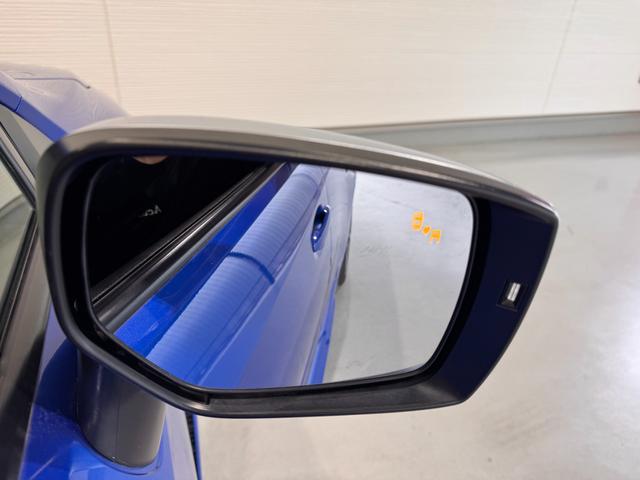 ＷＲＸ Ｓ４ ２．０ＧＴ－Ｓアイサイト　４ＷＤ　ＳＴＩエアロ　リアスポイラー　純正ナビ　Ｂｌｕｅｔｏｏｔｈ　アダプティブクルーズコントロール　ＢＳＭ　ＥＴＣ　ハーフレザーシート　パワーシート　フロントカメラ　バックカメラ　純正１８インチＡＷ（12枚目）