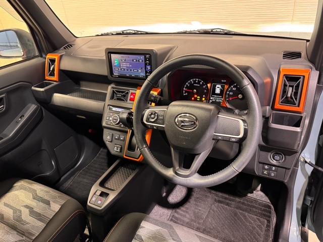 タフト Ｇ　ガラスルーフ　純正ナビ　シートヒーター　クリアランスソナー　バックカメラ　Ｂｌｕｅｔｏｏｔｈ　フルセグＴＶ　ＨＯＬＤ　ＵＳＢ　アイドリングストップ　衝突軽減ブレーキ　ＬＥＤヘッド　純正１５インチアルミ（17枚目）