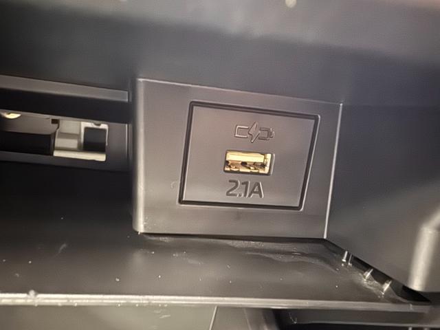 タフト Ｇ　ガラスルーフ　純正ナビ　シートヒーター　クリアランスソナー　バックカメラ　Ｂｌｕｅｔｏｏｔｈ　フルセグＴＶ　ＨＯＬＤ　ＵＳＢ　アイドリングストップ　衝突軽減ブレーキ　ＬＥＤヘッド　純正１５インチアルミ（50枚目）