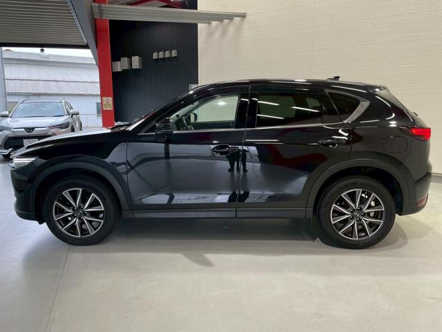 CX-5 XD Lパッケージ BOSEサウンド レーダークルーズ シートヒーター ステアリングヒータ 黒本革シート HUD BSM 電動トランク クリアランスソナー TVキャンセラー CD.DVD パワーシート シートメモリ(26枚目)