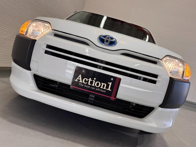 TOYOTA PROBOX HYBRID DX CONFORT