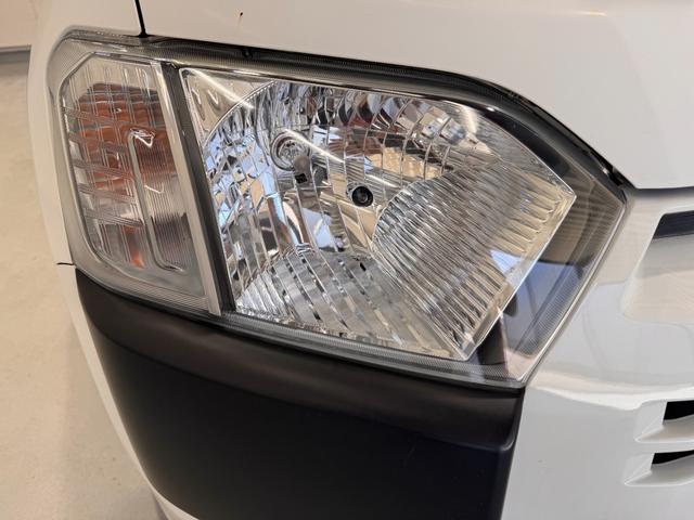 TOYOTA PROBOX HYBRID DX CONFORT