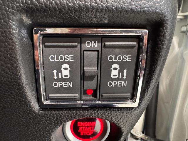 Ｎ－ＢＯＸカスタム Ｌターボ　純正９インチナビ　ａｐｐｌｅｃａｒｐｌａｙ　バックカメラ　ＥＴＣ　レーダークルーズコントロール　両側パワースライドドア　レーンアシスト　衝突軽減ブレーキ　パーキングセンサー　純正１５インチＡＷ（13枚目）