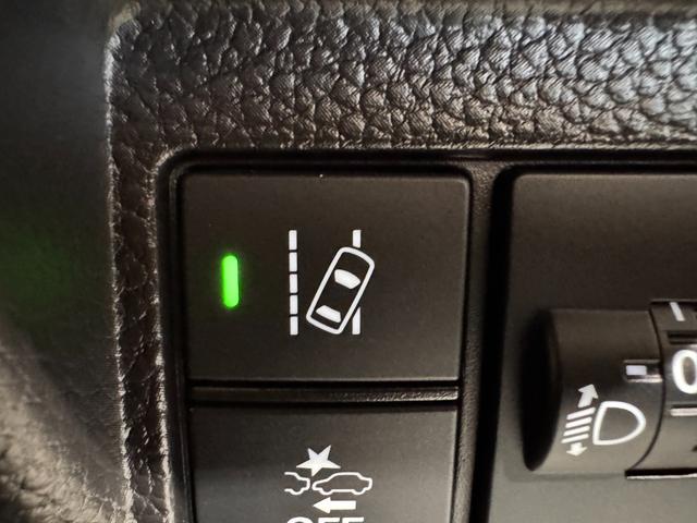 Ｎ－ＢＯＸカスタム Ｌターボ　純正９インチナビ　ａｐｐｌｅｃａｒｐｌａｙ　バックカメラ　ＥＴＣ　レーダークルーズコントロール　両側パワースライドドア　レーンアシスト　衝突軽減ブレーキ　パーキングセンサー　純正１５インチＡＷ（18枚目）