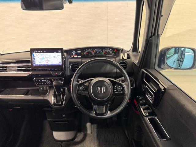 Ｎ－ＢＯＸカスタム Ｌターボ　純正９インチナビ　ａｐｐｌｅｃａｒｐｌａｙ　バックカメラ　ＥＴＣ　レーダークルーズコントロール　両側パワースライドドア　レーンアシスト　衝突軽減ブレーキ　パーキングセンサー　純正１５インチＡＷ（28枚目）