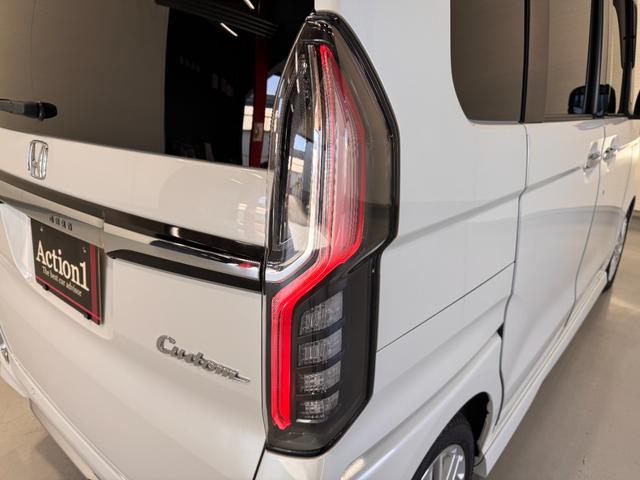 Ｎ－ＢＯＸカスタム Ｌターボ　純正９インチナビ　ａｐｐｌｅｃａｒｐｌａｙ　バックカメラ　ＥＴＣ　レーダークルーズコントロール　両側パワースライドドア　レーンアシスト　衝突軽減ブレーキ　パーキングセンサー　純正１５インチＡＷ（51枚目）
