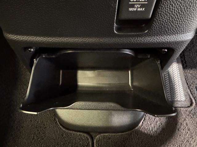 Ｎ－ＢＯＸカスタム Ｌターボ　純正９インチナビ　ａｐｐｌｅｃａｒｐｌａｙ　バックカメラ　ＥＴＣ　レーダークルーズコントロール　両側パワースライドドア　レーンアシスト　衝突軽減ブレーキ　パーキングセンサー　純正１５インチＡＷ（71枚目）