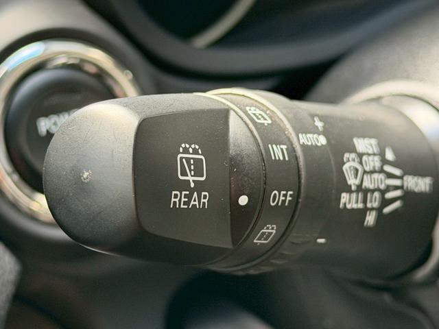 エクリプスクロスPHEV G e-アシスト レーダークルーズ AC1500W ハーフレザー シートヒーター ヘッドアップディスプレイ オートハイビーム コーナーセンサー ステアリングヒーター バックカメラ 電動パーキングブレーキ(56枚目)