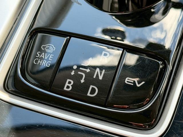 エクリプスクロスPHEV G e-アシスト レーダークルーズ AC1500W ハーフレザー シートヒーター ヘッドアップディスプレイ オートハイビーム コーナーセンサー ステアリングヒーター バックカメラ 電動パーキングブレーキ(68枚目)