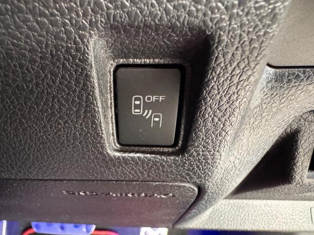 【ブラインドスポットモニター】センサーがドライバーをサポート!他車との接触リスクは大幅に減少します!