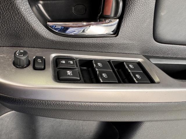 この度は当店のお車をご覧になっていただき、誠にありがとうございます。ぜひじっくりとご検討下さい。気軽にお問合せ・お見積りお待ちしております。