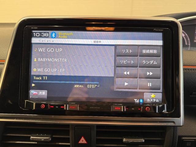 シエンタ ハイブリッドＧ　クエロ　９インチナビ　アラウンドビューモニター　モデリスタ１７インチＡＷ　両側Ｐスライドドア　クルコン　Ｂカメラ　ハーフレザーシート　レーンアシスト　ステアリングヒーター　シートヒーター　ＵＳＢ　ＢＴ（12枚目）