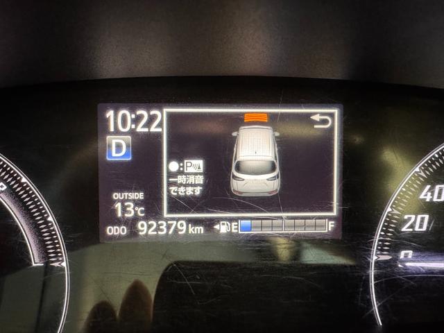 シエンタ ハイブリッドＧ　クエロ　９インチナビ　アラウンドビューモニター　モデリスタ１７インチＡＷ　両側Ｐスライドドア　クルコン　Ｂカメラ　ハーフレザーシート　レーンアシスト　ステアリングヒーター　シートヒーター　ＵＳＢ　ＢＴ（13枚目）